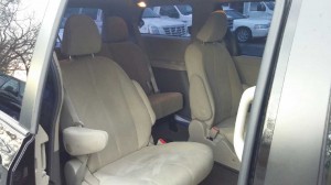 5 Passenger Passenger Van Service