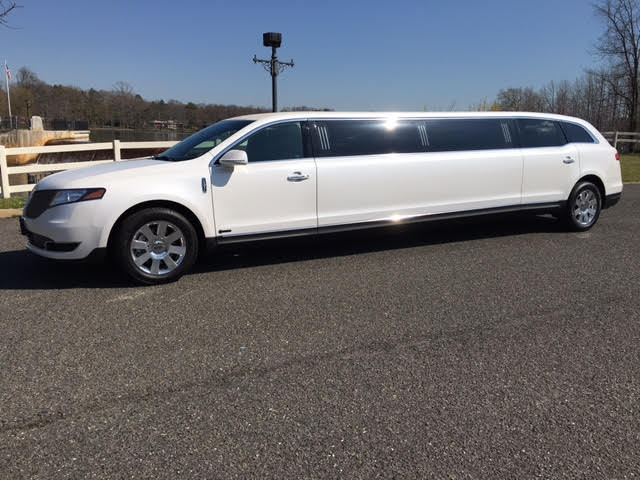 Express Coach Limousine. New Jersey's #1 Limousine Sercvice